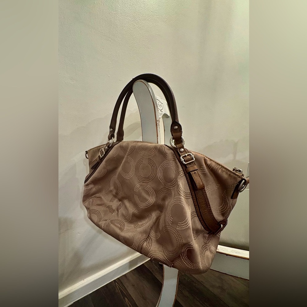 Large Coach Madison bag purse